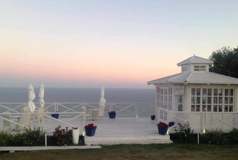 Lighthouse 3 Bedrooms Villa F36 Balchik Exterior photo
